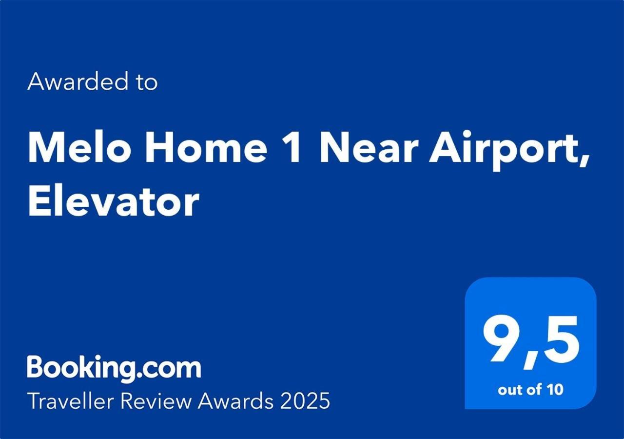 Melo 1 Near Airport, Elevator Apartment *